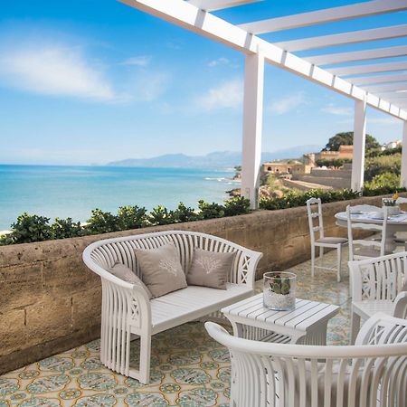 Hotel Tonnara Трабия Экстерьер фото